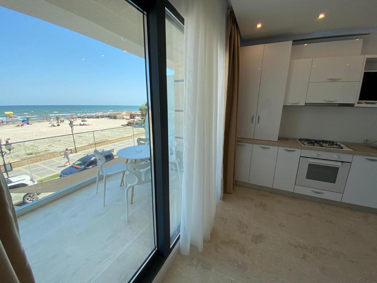 Apartament Ella Front View Năvodari المظهر الخارجي الصورة