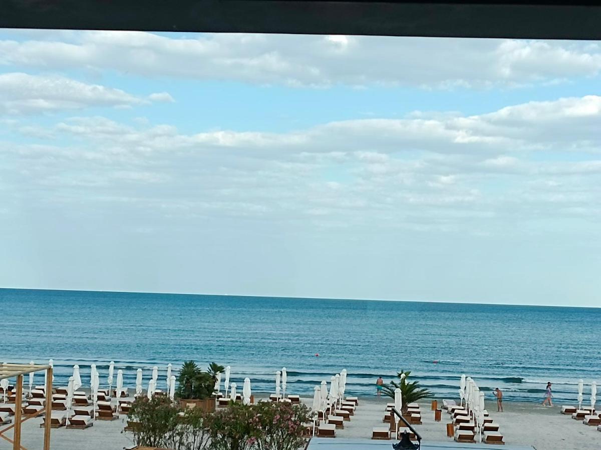 Apartament Ella Front View Năvodari المظهر الخارجي الصورة